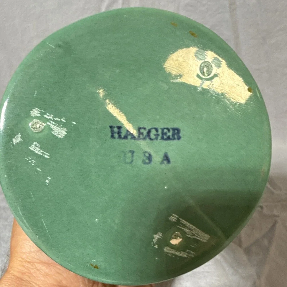 Haeger Green Ceramic Vase J8A Art Pottery Glossy Solid Printed Backstamp